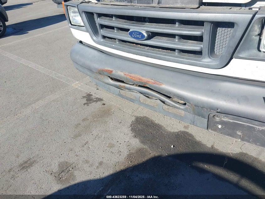 1FDWE35LX5HB30064 2005 FORD ECONOLINE photo no. 11