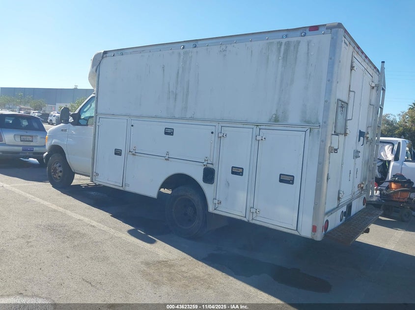 1FDWE35LX5HB30064 2005 FORD ECONOLINE photo no. 3