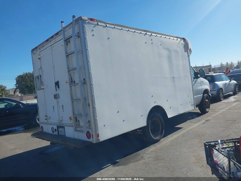 1FDWE35LX5HB30064 2005 FORD ECONOLINE photo no. 4