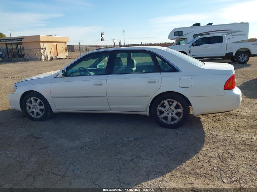 2000 Toyota Avalon Xls VIN: 4T1BF28B3YU099356 Lot: 43623269