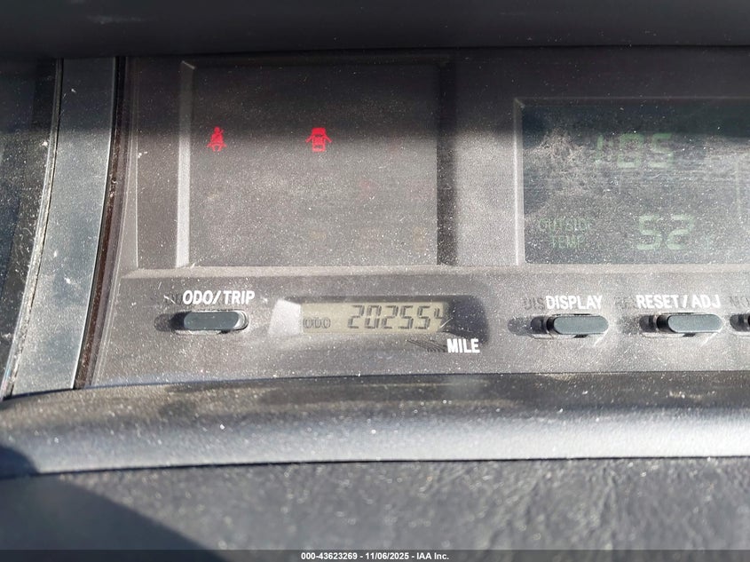 2000 Toyota Avalon Xls VIN: 4T1BF28B3YU099356 Lot: 43623269