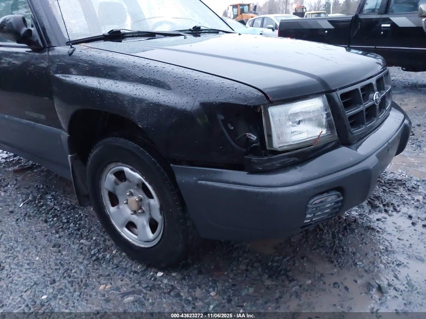 2000 Subaru Forester L VIN: JF1SF6350YH716661 Lot: 43623272