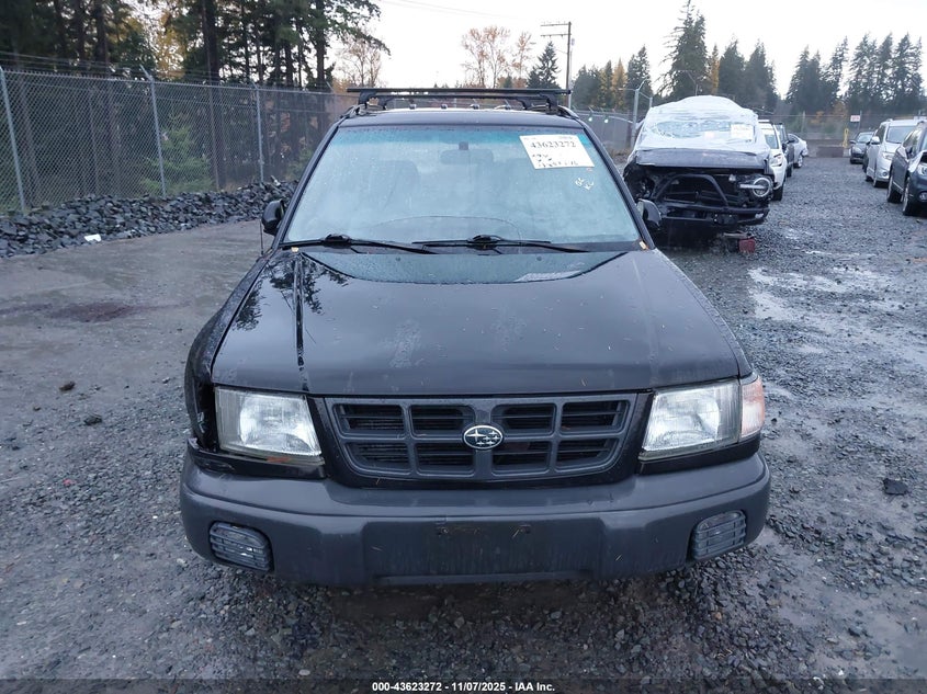 2000 Subaru Forester L VIN: JF1SF6350YH716661 Lot: 43623272