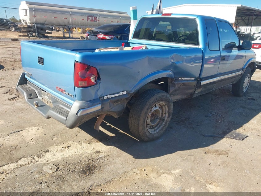 1997 GMC Sonoma Sls Wideside VIN: 1GTCT19W4V8525623 Lot: 43623291