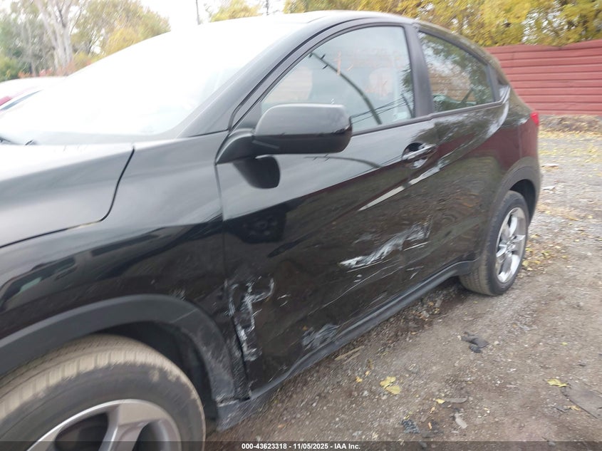 3CZRU6H33MM741138 2021 HONDA HR-V photo no. 6