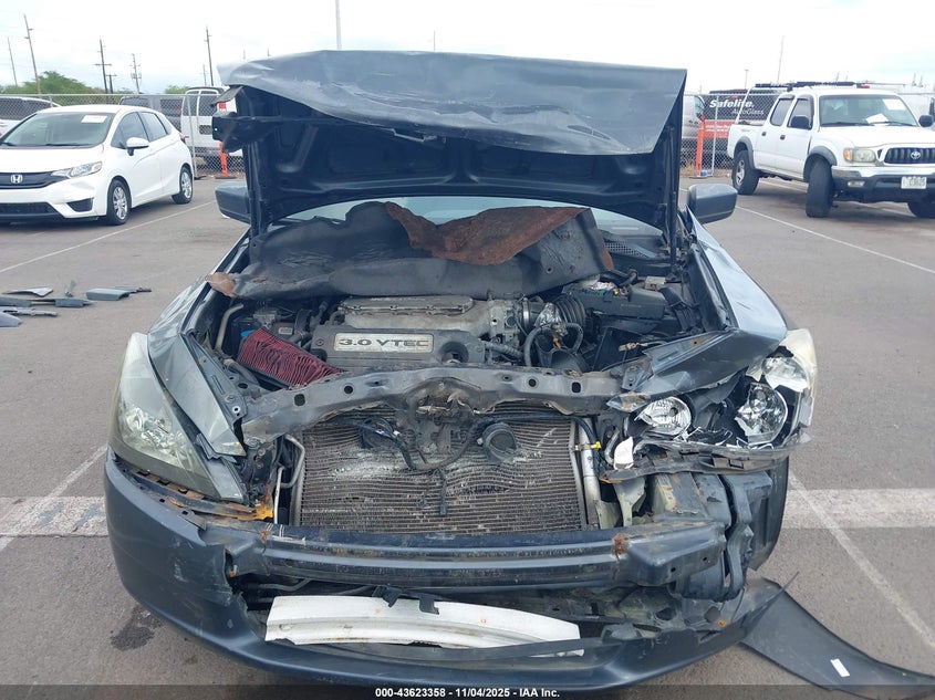 1HGCM66304A045169 2004 HONDA ACCORD photo no. 6