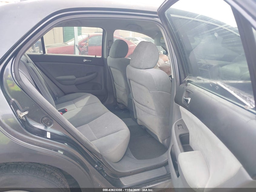 1HGCM66304A045169 2004 HONDA ACCORD photo no. 8