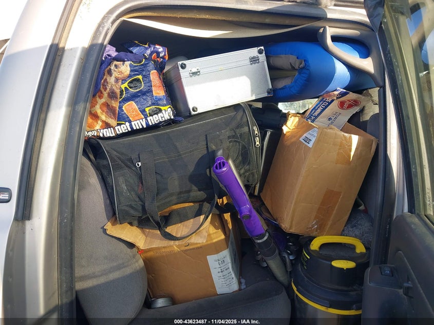 2005 GMC Sierra 1500 Sle VIN: 2GTEC13T151140465 Lot: 43623487