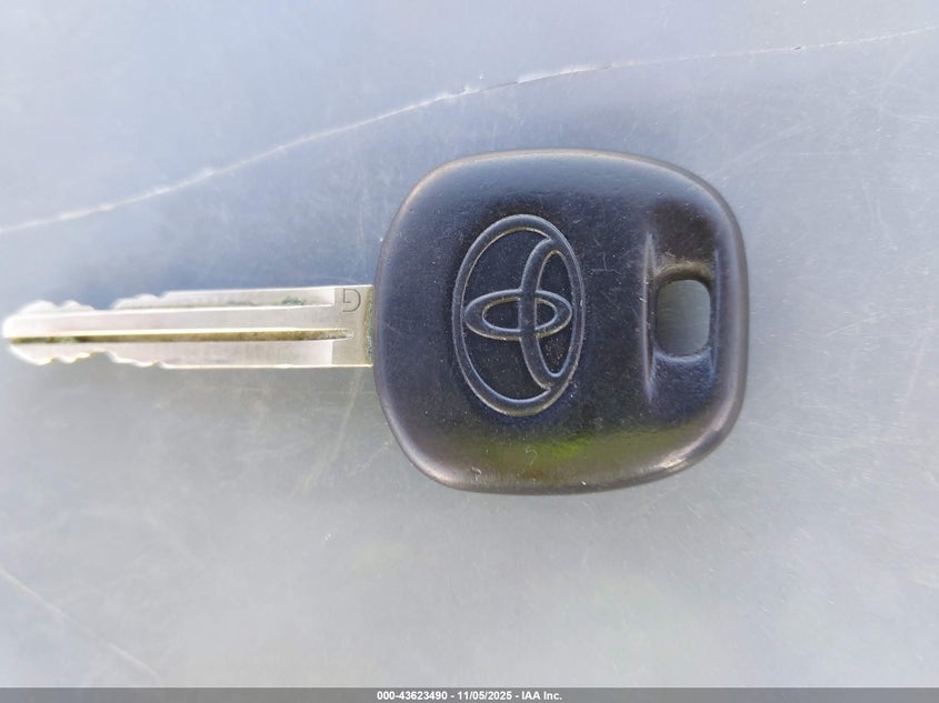 2014 TOYOTA SIENNA LE V6 8 PASSENGER 5TDKK3DC2ES422736