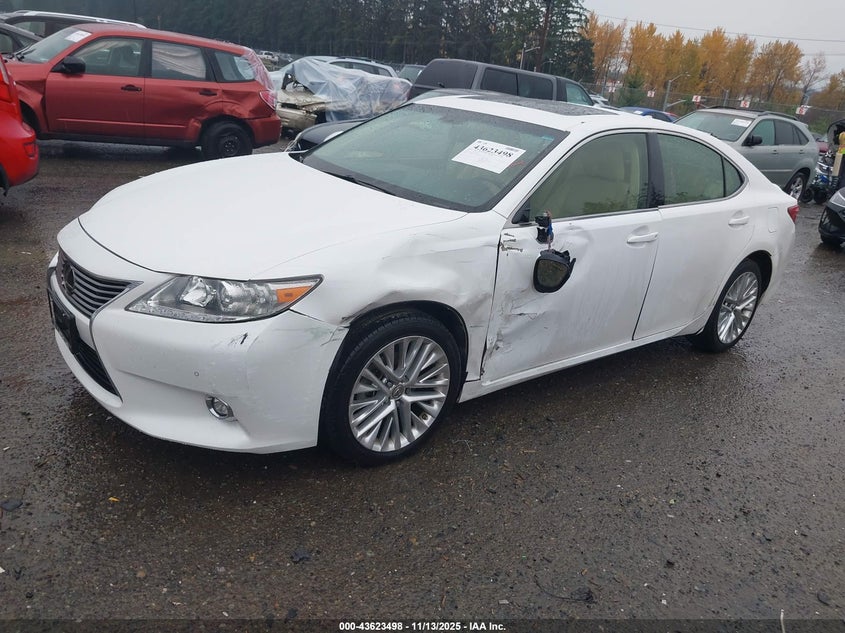 2015 LEXUS ES 350 JTHBK1GG5F2153657