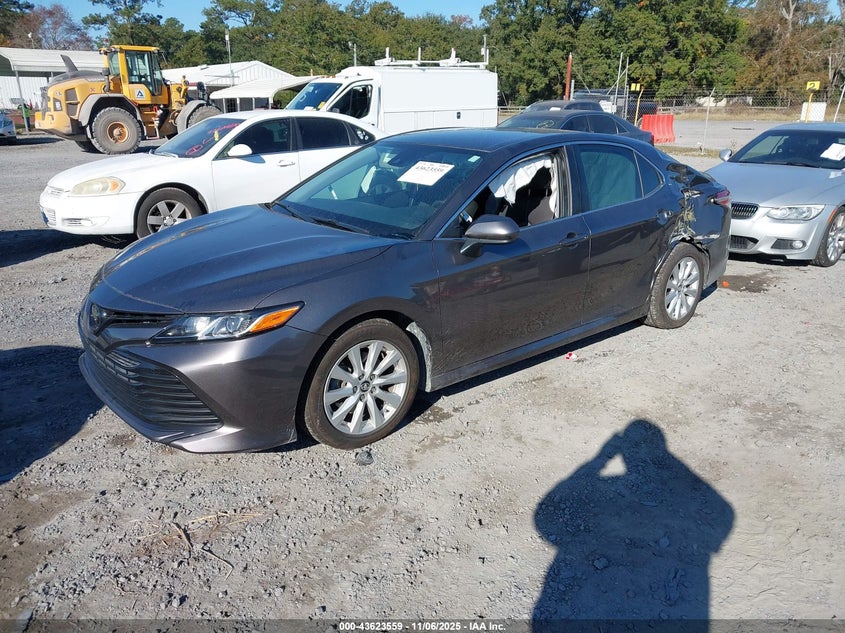 4T1B11HK5KU724856 2019 TOYOTA CAMRY photo no. 2