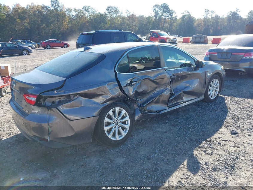 4T1B11HK5KU724856 2019 TOYOTA CAMRY photo no. 4