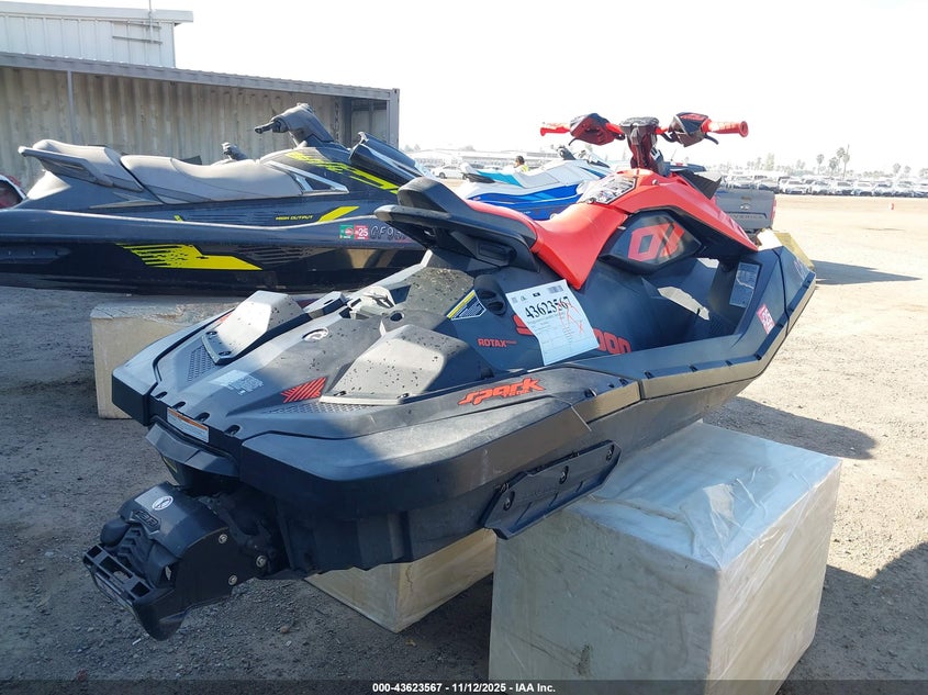 2022 SEADOO SPARK auction photo 4