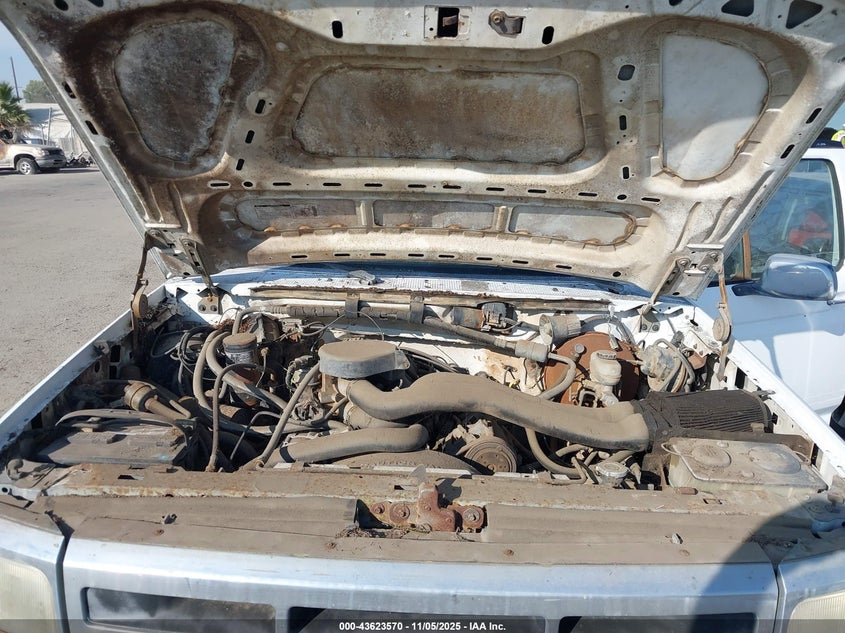 1992 Ford Bronco U100 VIN: 1FMEU15H0NLA02072 Lot: 43623570