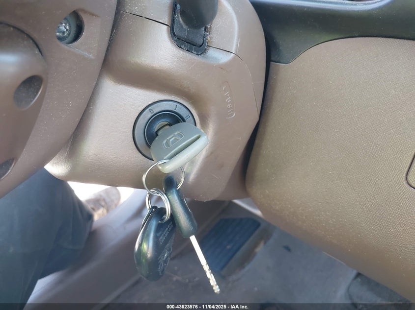 2004 Honda Cr-V Lx VIN: JHLRD68494C016162 Lot: 43623576