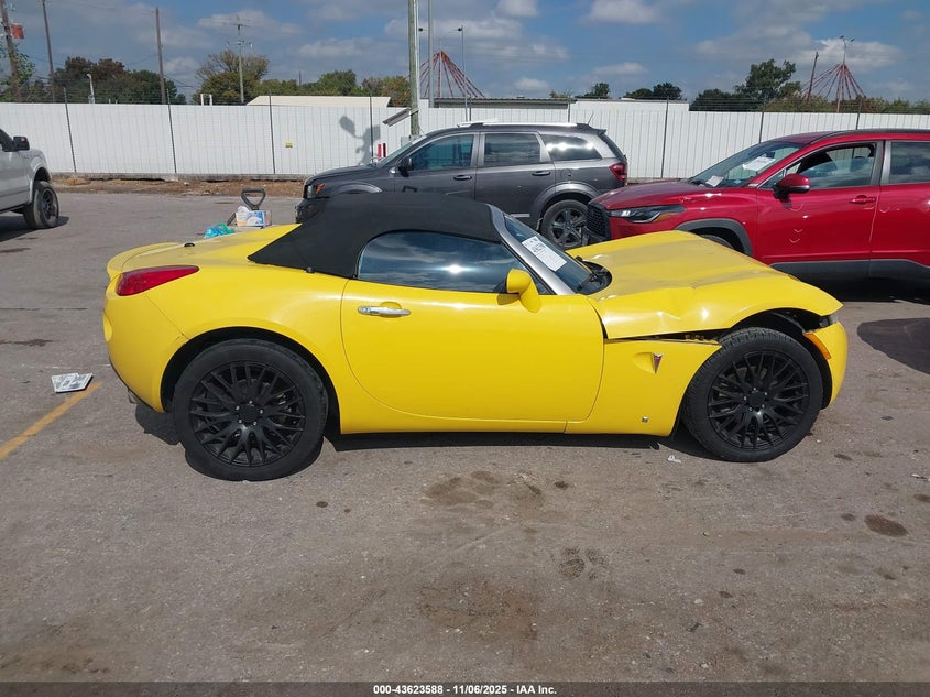 2007 Pontiac Solstice VIN: 1G2MB35B37Y141636 Lot: 43623588
