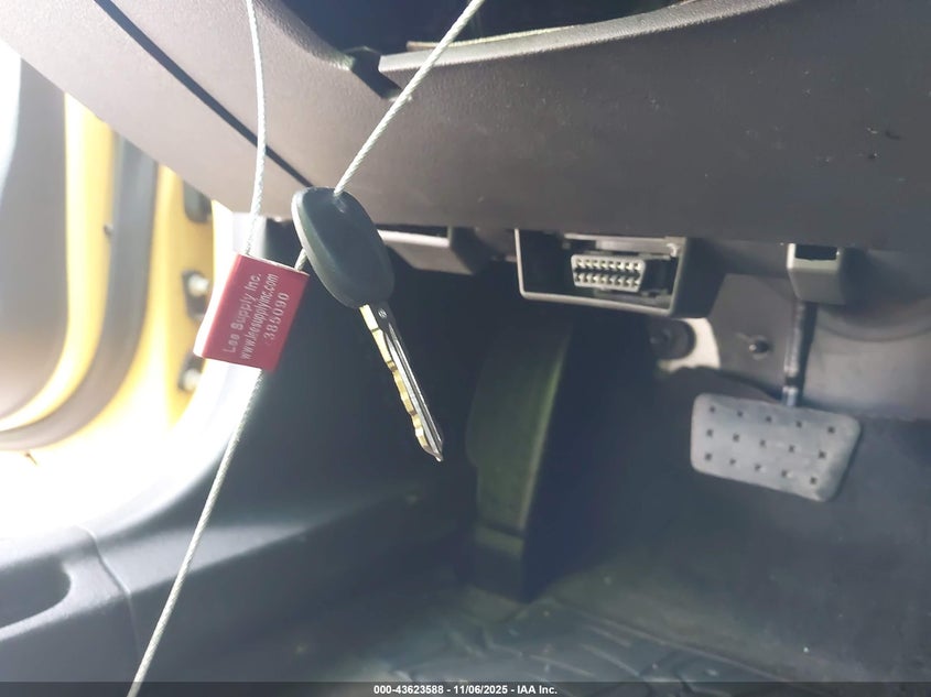 2007 Pontiac Solstice VIN: 1G2MB35B37Y141636 Lot: 43623588