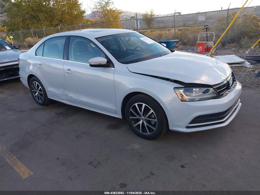 VOLKSWAGEN JETTA 1.4T SE/1.4T WOLFSBURG EDITION