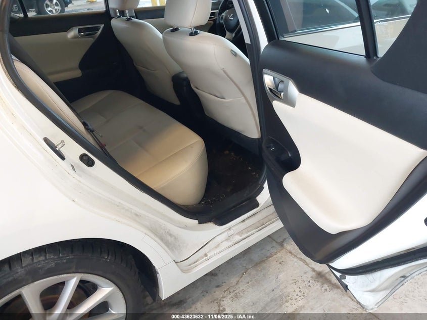 2013 Lexus Ct 200H VIN: JTHKD5BH3D2172710 Lot: 43623632