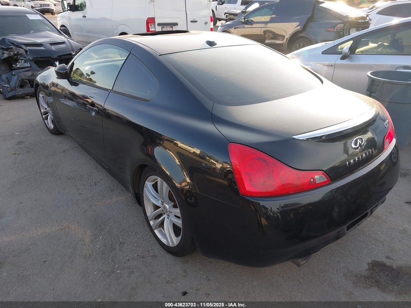 JNKCV64E88M115665 2008 INFINITI G photo no. 3