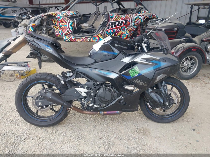 2025 Kawasaki Ex500 A/B VIN: ML5EXGJ14SDA52550 Lot: 43623774