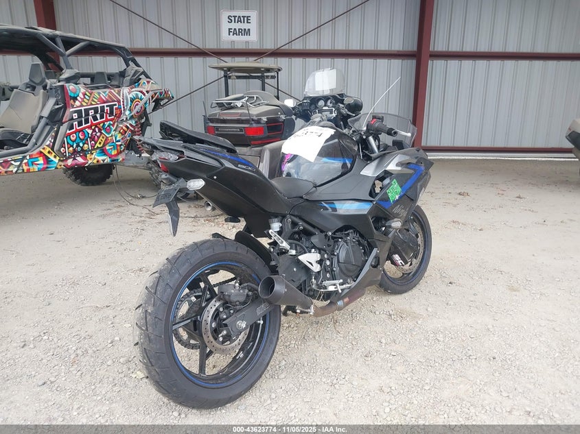VIN ML5EXGJ14SDA52550 2025 KAWASAKI EX500 A/B