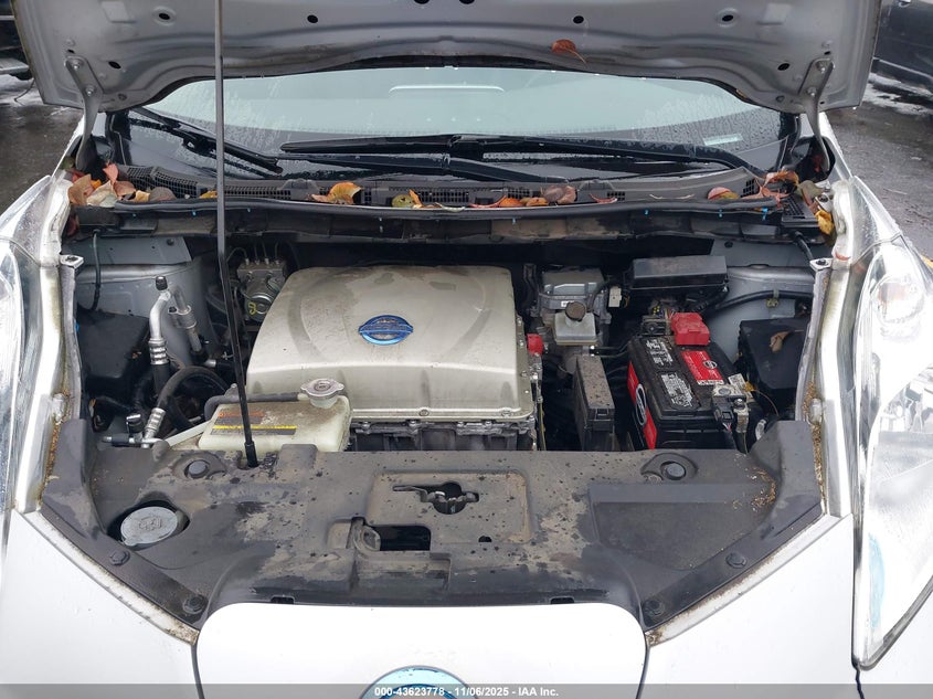 2015 NISSAN LEAF S - 1N4AZ0CP5FC333715