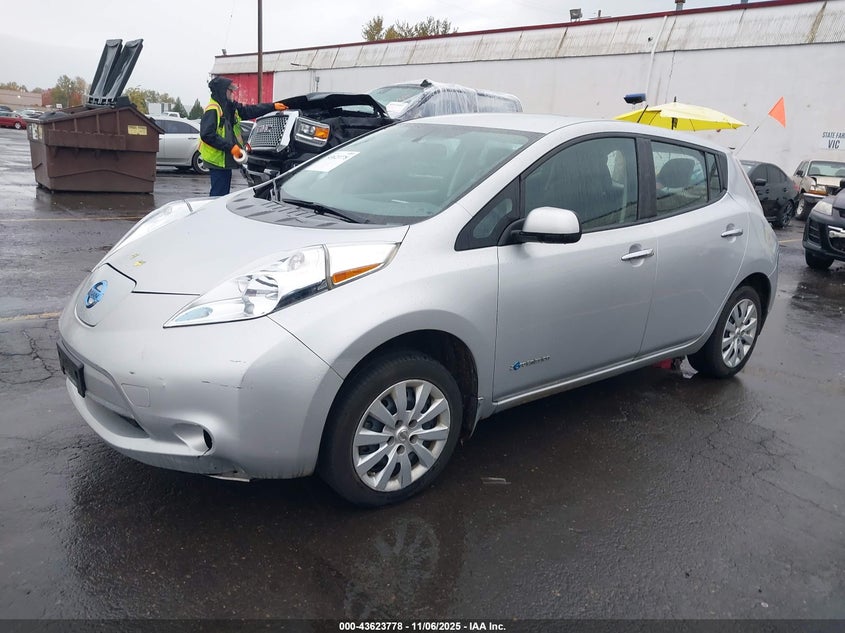 2015 NISSAN LEAF S - 1N4AZ0CP5FC333715