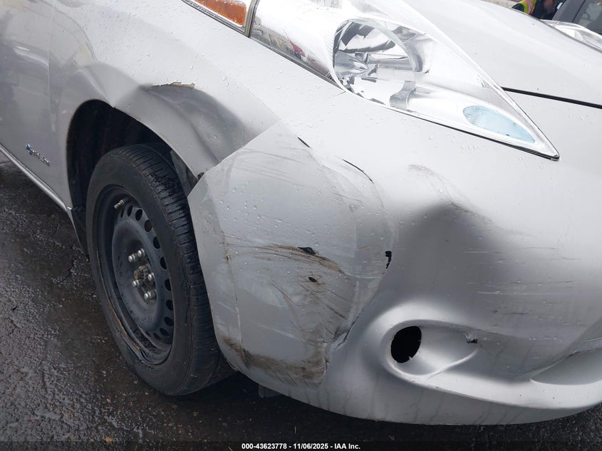 2015 NISSAN LEAF S - 1N4AZ0CP5FC333715