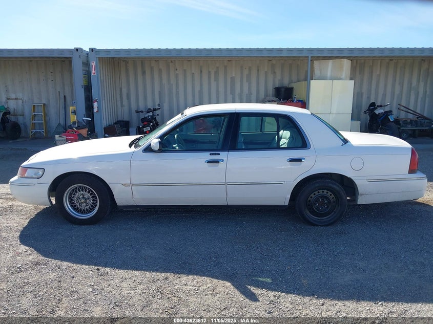 2002 Mercury Grand Marquis Ls VIN: 2MEFM75W92X656222 Lot: 43623812