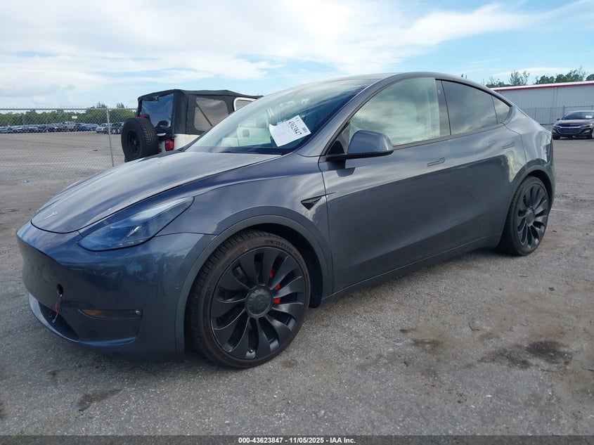 2022 Tesla Model Y Performance Dual Motor All-Wheel Drive VIN: 7SAYGDEF2NF459576 Lot: 43623847