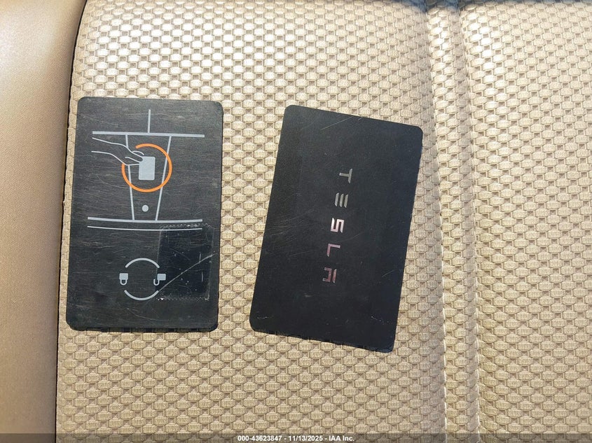 2022 Tesla Model Y Performance Dual Motor All-Wheel Drive VIN: 7SAYGDEF2NF459576 Lot: 43623847