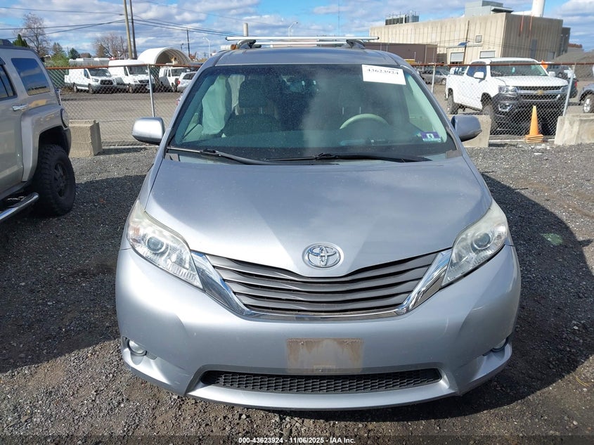 5TDYK3DC7DS344995 2013 TOYOTA SIENNA photo no. 12