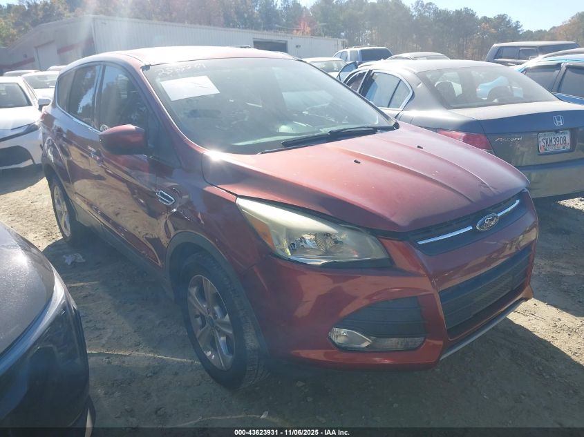 FORD ESCAPE SE