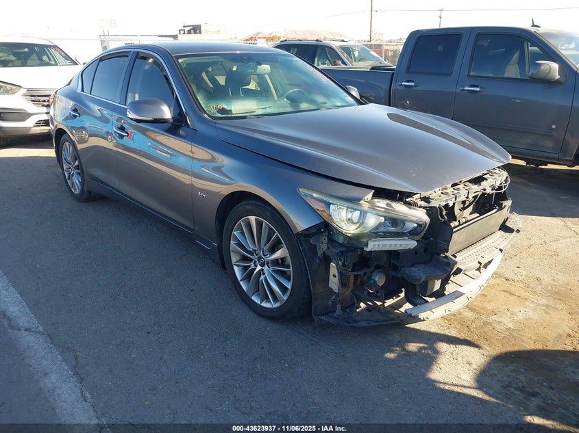 INFINITI Q50 3.0T LUXE