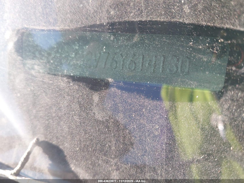 2006 Lincoln Town Car Signature Limited VIN: 1LNHM82V76Y614130 Lot: 43623977