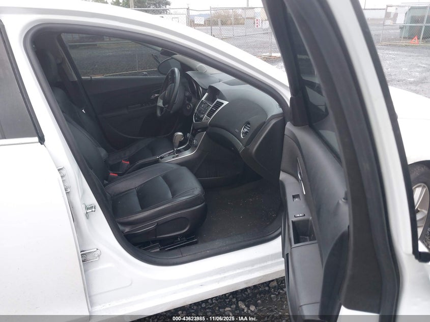 2015 CHEVROLET CRUZE 2LT AUTO 1G1PE5SB7F7287955