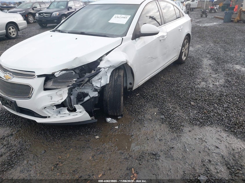 2015 CHEVROLET CRUZE 2LT AUTO 1G1PE5SB7F7287955