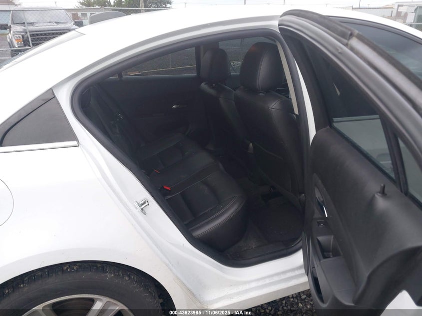 2015 CHEVROLET CRUZE 2LT AUTO 1G1PE5SB7F7287955