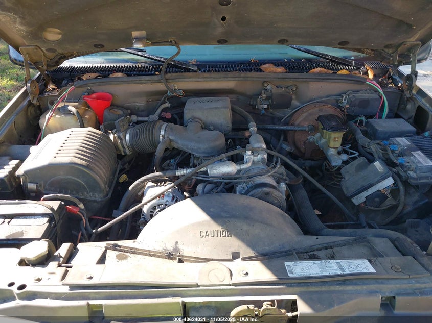 1997 Chevrolet Tahoe Ls VIN: 1GNEK13R6VJ443598 Lot: 43624031