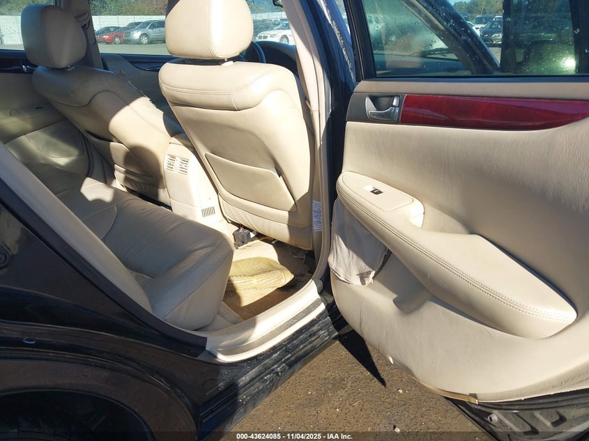 2004 Lexus Es 330 VIN: JTHBA30G540005719 Lot: 43624085