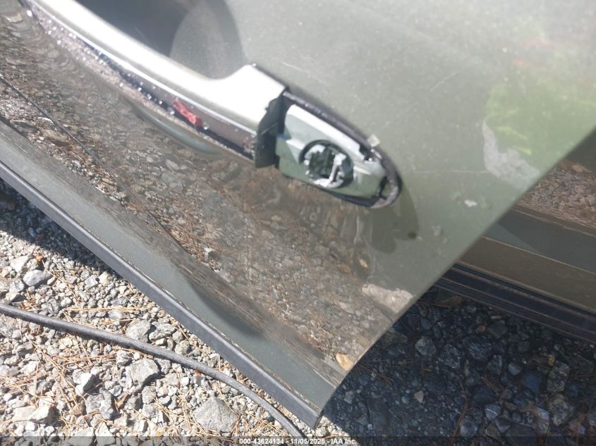 2008 Hyundai Santa Fe Limited/Se VIN: 5NMSH13E08H151379 Lot: 43624134