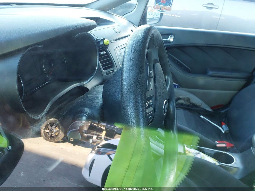 2016 KIA FORTE LX - KNAFX4A6XG5443105