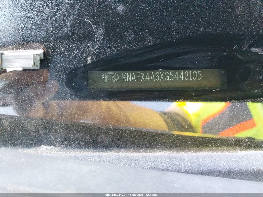 2016 KIA FORTE LX - KNAFX4A6XG5443105