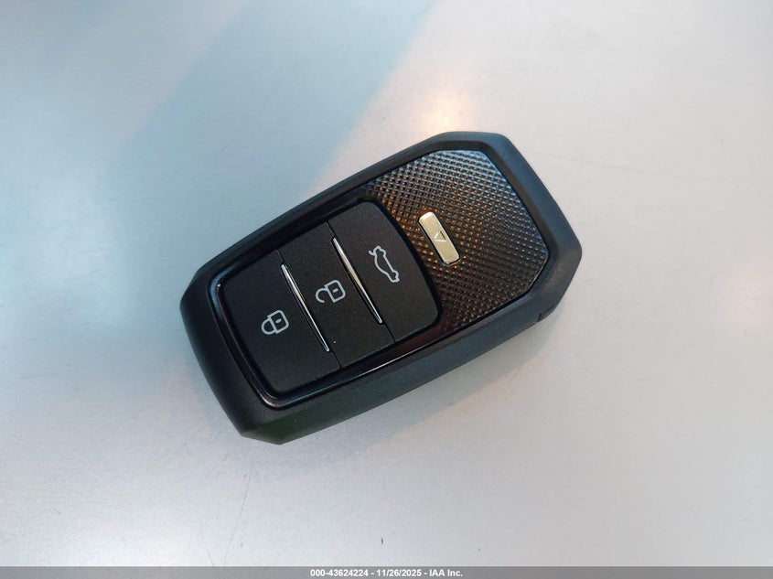 2011 Ford Taurus Limited VIN: 1FAHP2JW2BG100257 Lot: 43624224