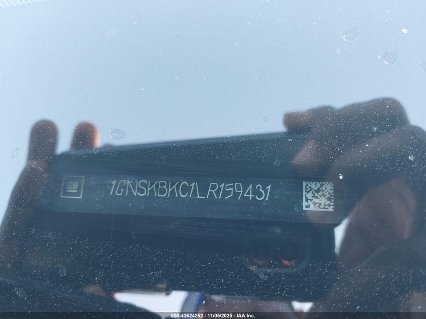 2020 CHEVROLET TAHOE 4WD LT - 1GNSKBKC1LR159431