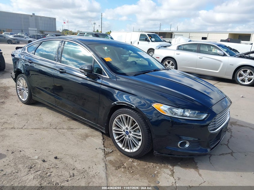 2014 FORD FUSION SE - 3FA6P0H92ER121120