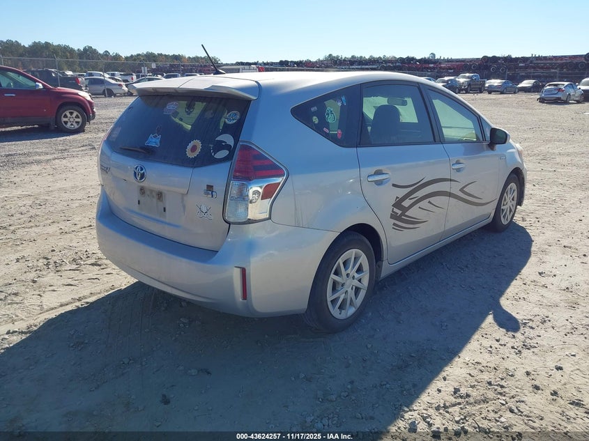 Vin: jtdzn3eu5fj027719, lot: 44119387, toyota prius v two 20154