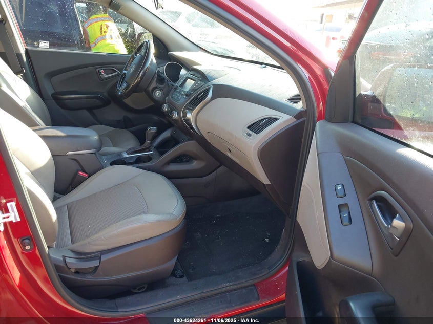 KM8JU3AG4EU864969 2014 HYUNDAI TUCSON photo no. 5
