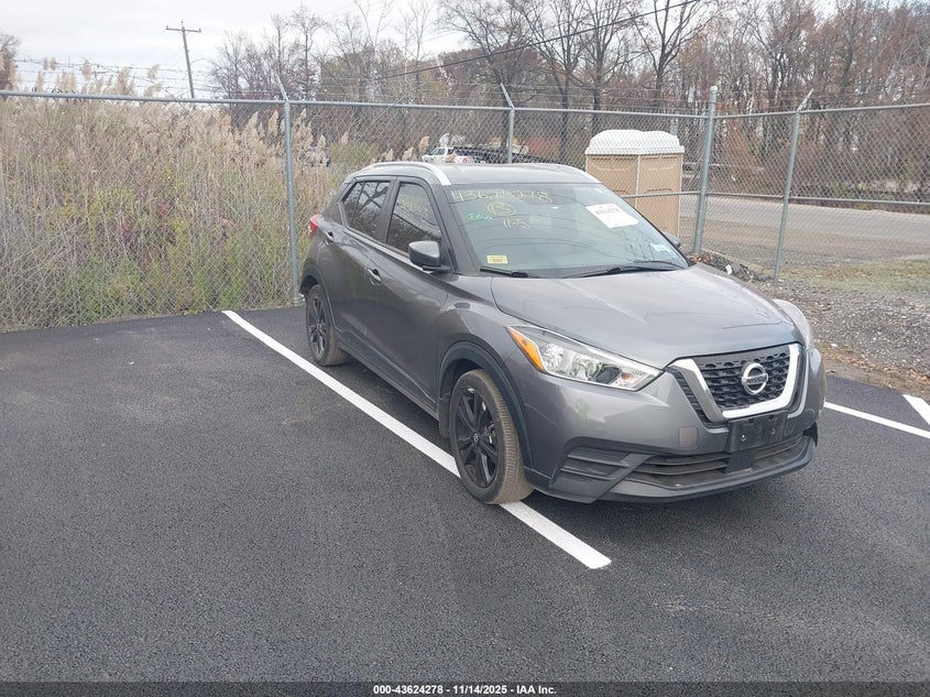 NISSAN KICKS SV XTRONIC CVT